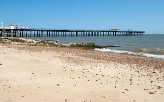 Felixstowe Beach Holiday Park Caravan
