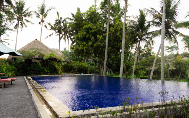 Sapu Lidi Resort Spa and Gallery