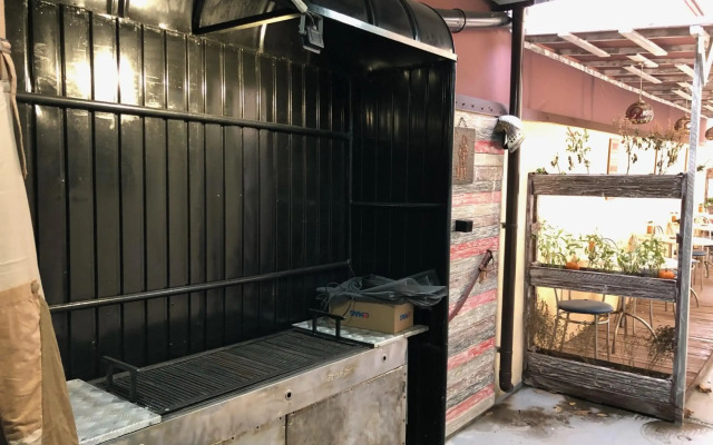 Serban Home Arenele Romane Marius Nasta