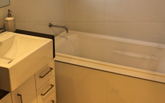 The Shae Luka Private Apartment