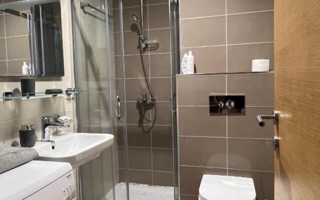 Delete 5 - Zemunske Kapije