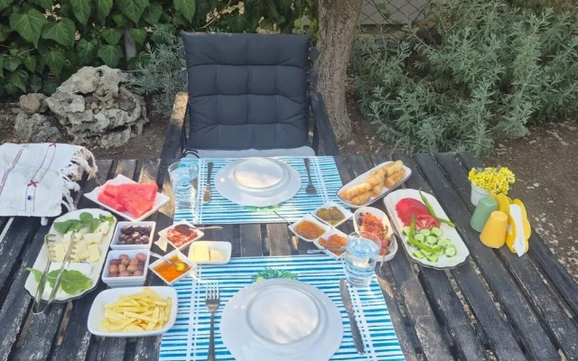 Ege Han Otel