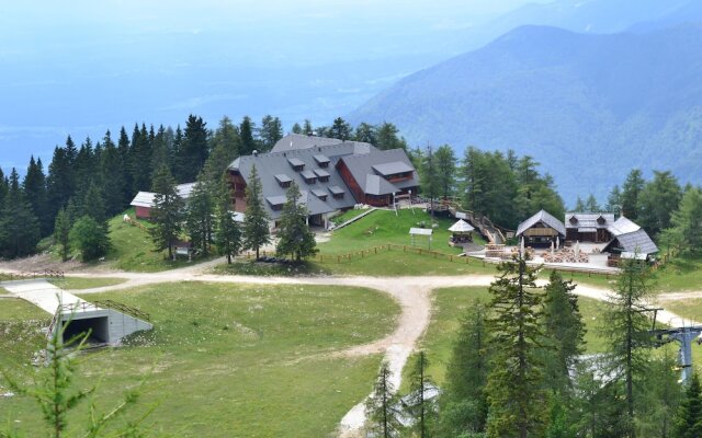 Hotel Krvavec