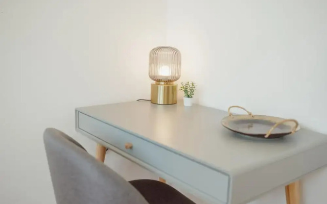 Modern Stylish Apartment II