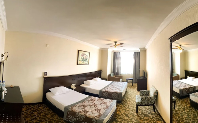 Omur Hotel