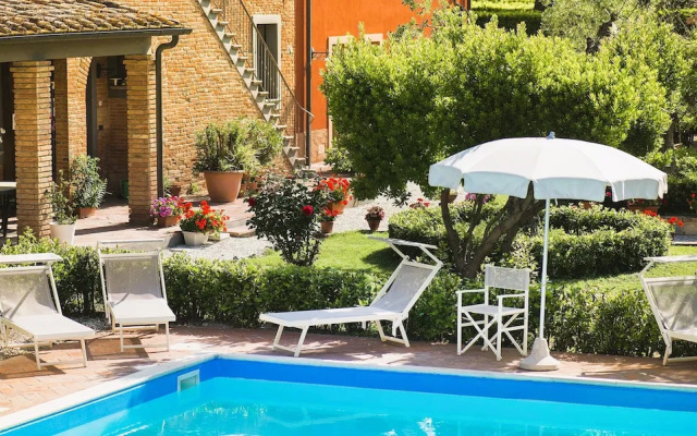 Il Casale di Donoratico con piscina