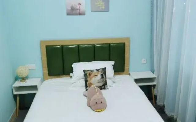 Wenjiang Spring Flower Hotel