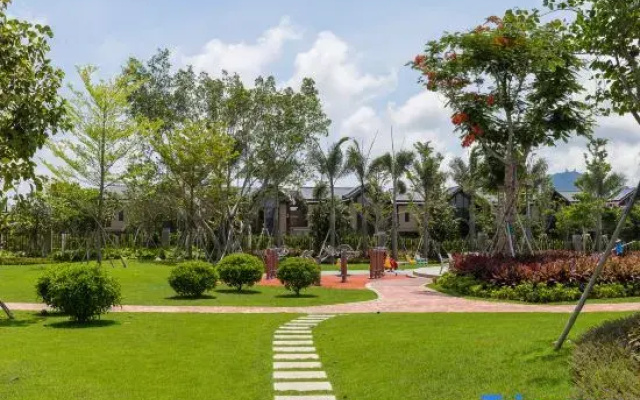 Shanhe Yuankuo Holiday Pool Villa (Sanya Bay Coconut Dream Corridor)