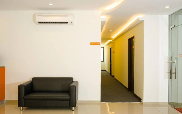 1 Orange Hotel Sungai Buloh