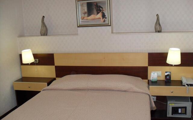 Hotel Palm City Akhisar