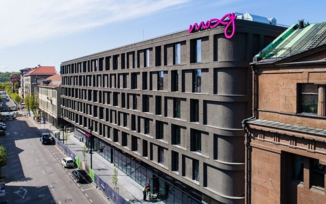 Отель Moxy Kaunas