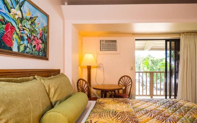 Uncle Billy's Kona Bay Hotel