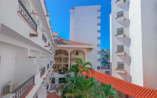 Hotel Tropicana Vallarta