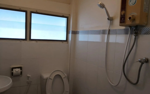 Baan Somboon Guesthouse