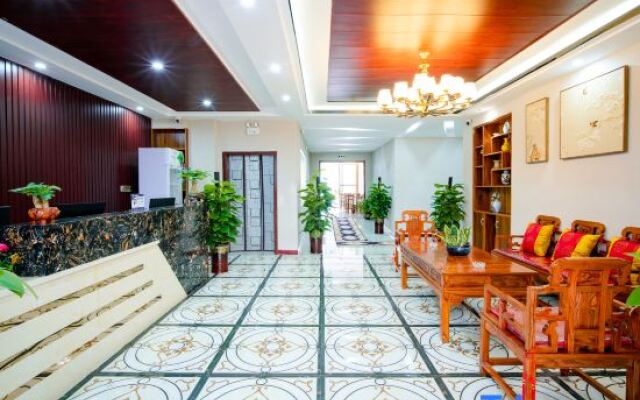 Libo Ruicheng Hotel