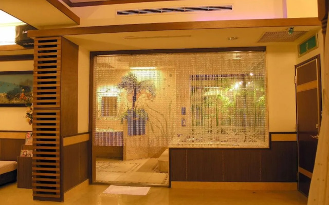 Swan Lake hotel