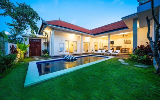 Villa Onyx