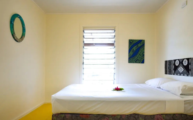 Funky Fish Beach & Surf Resort - Hostel