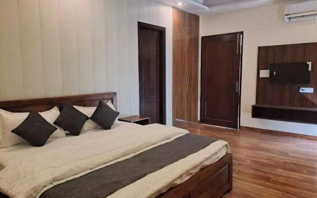 Castle Inn Homestay