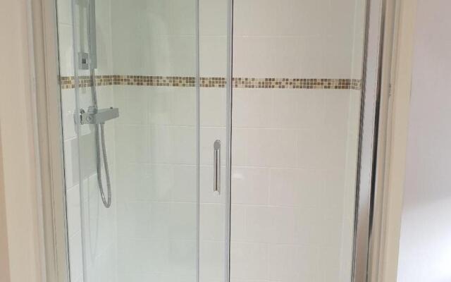 Stracey Road Apartment