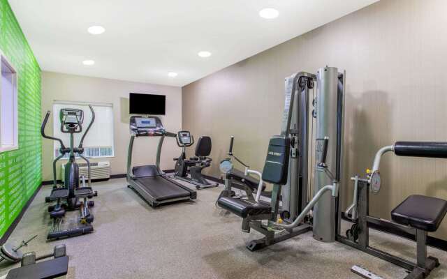 La Quinta Inn & Suites by Wyndham Fultondale Birmingham N