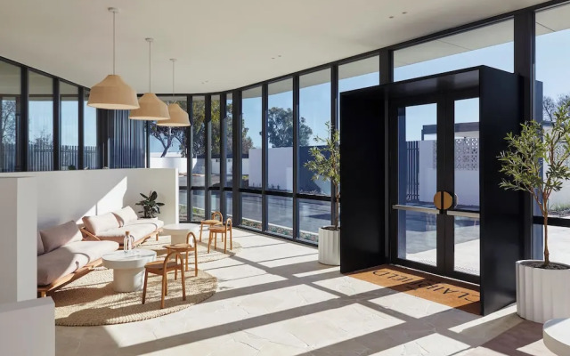 The Clairfield Hotel