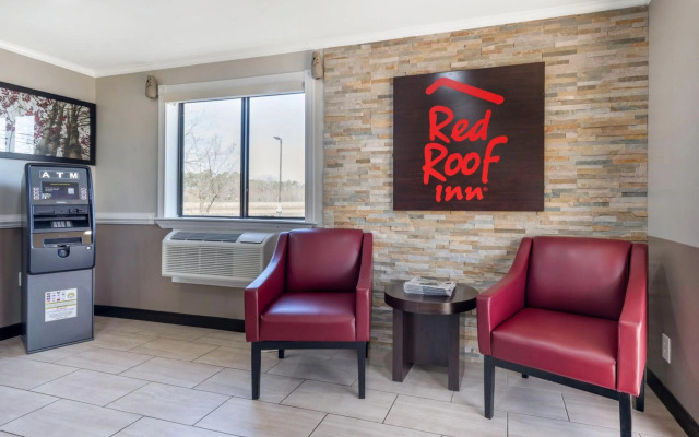 Red Roof Inn Suffolk