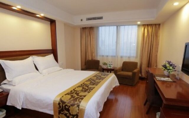GreenTree Inn AnHui AnQing Wuyue Plaza Business Hotel
