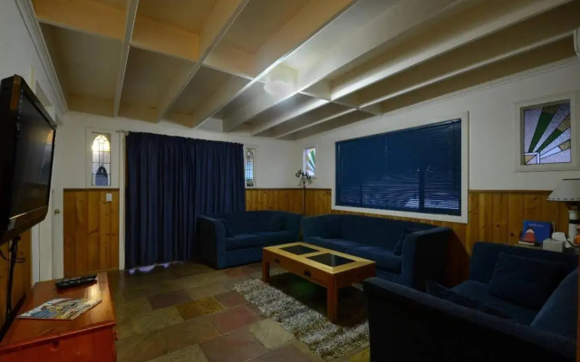 Seahaven Beach House - Shellharbour