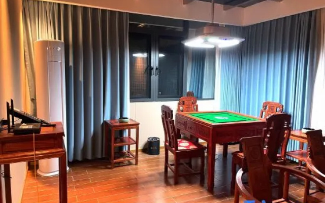 Haiyun Jia Hotel (Danzhou Baimajing Town Majing Night Market) – Entertainment – Danzhou