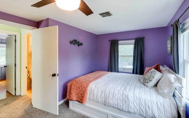 Charming Wichita Home 2 Mi to Downtown!