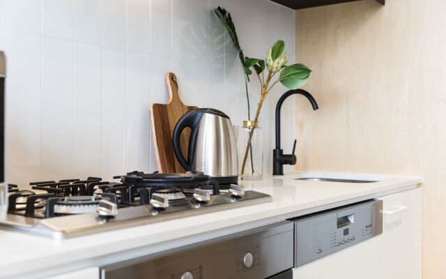 Saint Domain Apartment Hotel