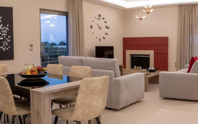 ''Aeolos'' Luxury Villa