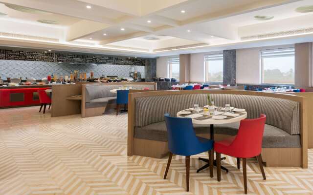 Ramada by Wyndham Lucknow Hotel and Convention Center