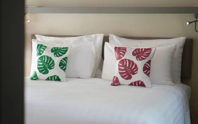 2 Bedroom Neer Phuket Airport