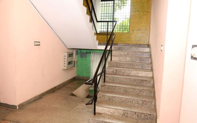 OYO 6711 Geojo Residency