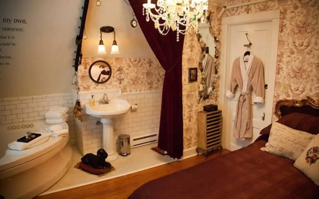 Rivertown Inn