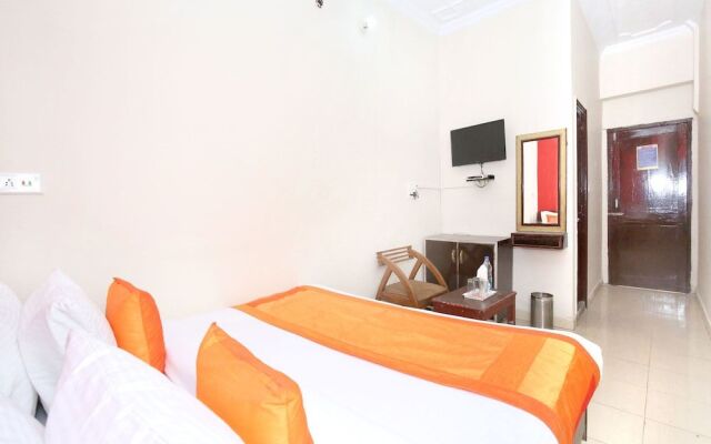 OYO 11073 Amar Guest House