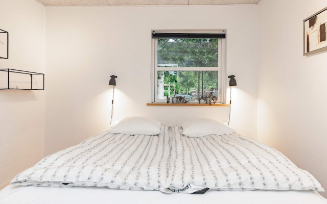 5 Star Holiday Home in Hals