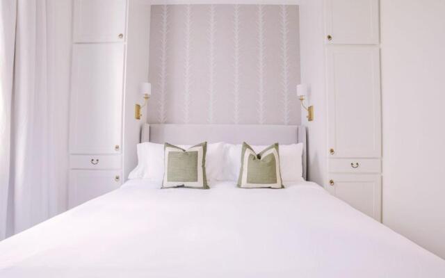 Guesthouse Charleston EAST 42 A & B