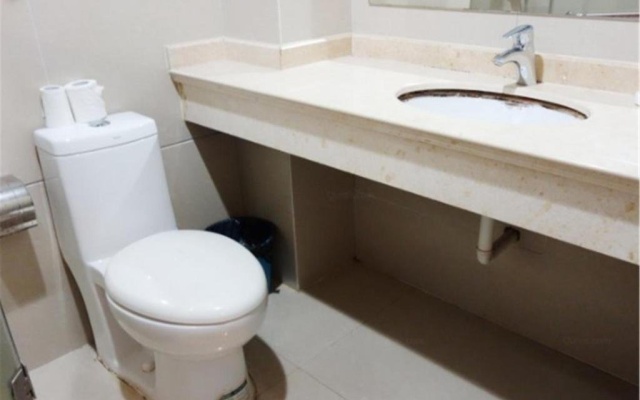 Shi Ya Business Inn – Bathroom – Shanghai