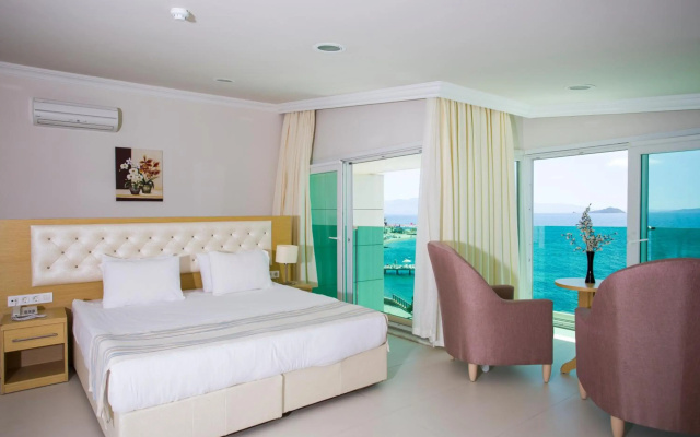 Dragut Point North Hotel