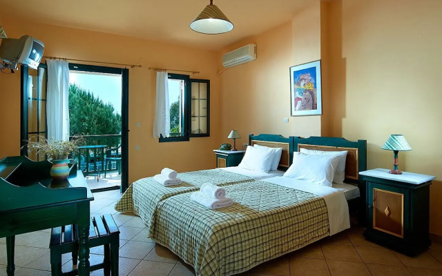 Ledra Samos Hotel