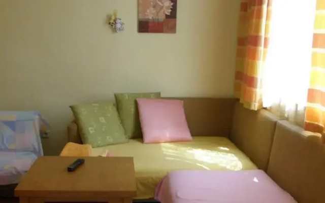 Sinemorets Apartment