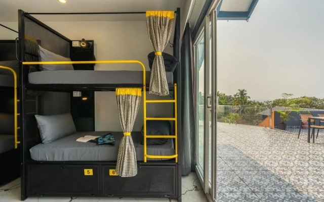 The Hosteller Goa, Mandrem