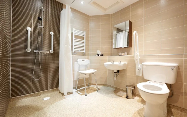 The Hillcrest Hotel, Sure Hotel Collection by Best Western