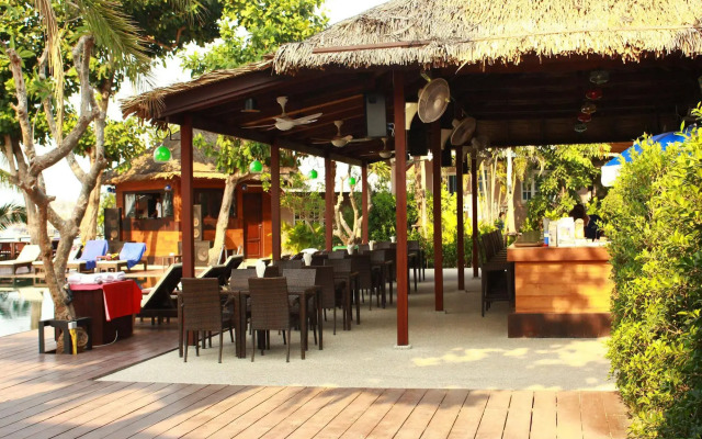 Bangrak Beachclub