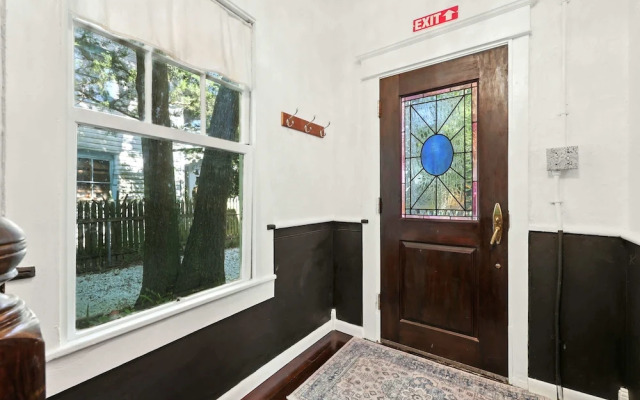 Periwinkle Perch - Home for 4