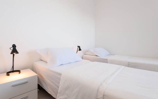 Omar do Rio - Apartamento V403