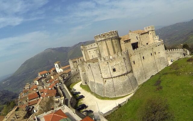 Castello Orsini Hotel